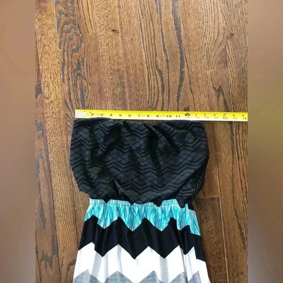 Trixxi Women’s S Black/White/Aqua Blue Chevron Strapless Maxi Dress - EUC! - Picture 5 of 11